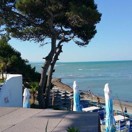 Laura'S Home Durres Exterior photo